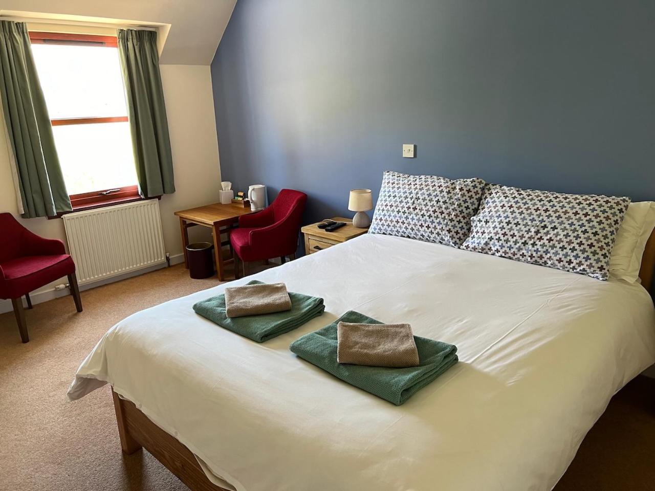Lochailort Inn Стая снимка